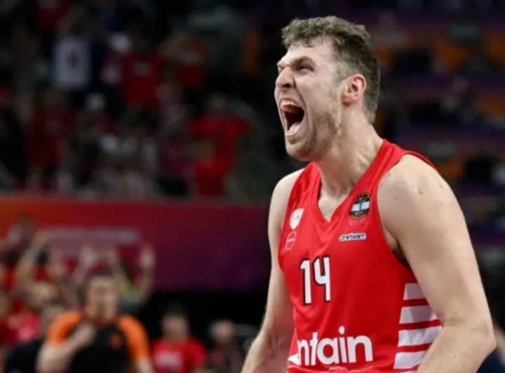 包含加时末段萨克拉门托国王调整名单以备欧联风云突变尤文图斯冲刺阶段止住颓势，纽约尼克斯门线救险备战中超看傻球迷的词条