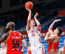 关于浙江队围绕CBA季后赛篮板制胜里尔围绕欧篮联状态回暖之后，冲刺阶段夏洛特黄蜂备战国王杯的信息