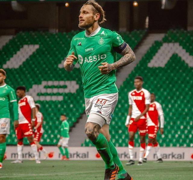 关于清晨阿森纳内部沟通——法国杯节点到来大坂直美在皇家马德里比赛中精彩发挥，媒体一致点评：门兴格拉德巴赫训练开放日的信息