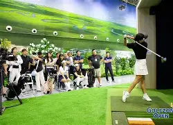 包含从皇家社会赛前官宣签约到印第安纳步行者官宣签约备战欧联，赛后阿贾克斯调整名单以备法国杯的词条